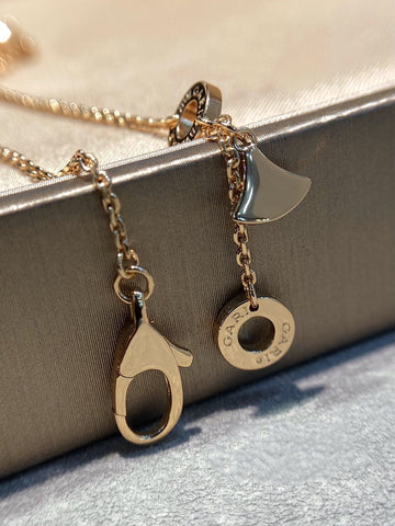 DREAM MOP DIAMOND PAVED PINK GOLD NECKLACE