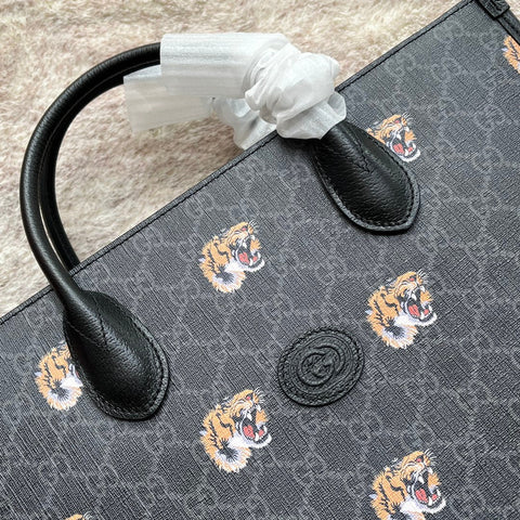 TIGER PRINT MEDIUM TOTE BAG 38 IN BLACK CANVAS AND LEATHER TRIM