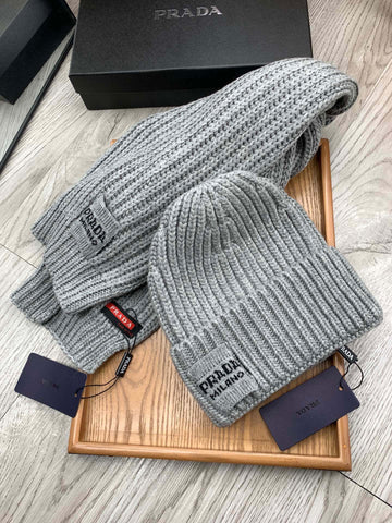 SET SCARF AND HAT IN PALE GRAY WOOL AND RABBIT FUR 388992