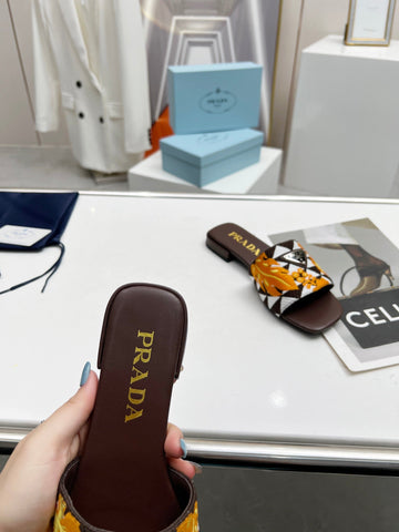 PRA EMBROIDERED SLIDES FLAT CHOCOLATE FABRIC