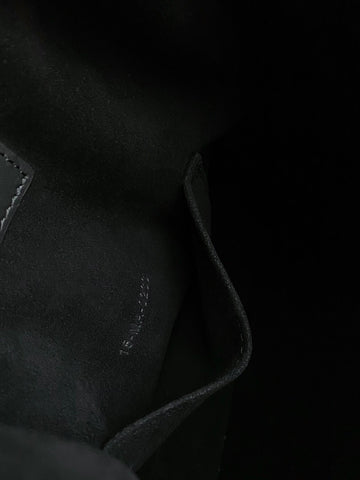 MEDIUM C'EST 24 IN BLACK CD-EMBOSSED CALFSKIN