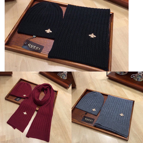 SET SCARF AND HAT IN JAM RED WOOL 945022