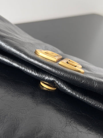 MONACO SMALL BAG 28 IN BLACK ARENA CALFSKIN GOLD HARDWARE