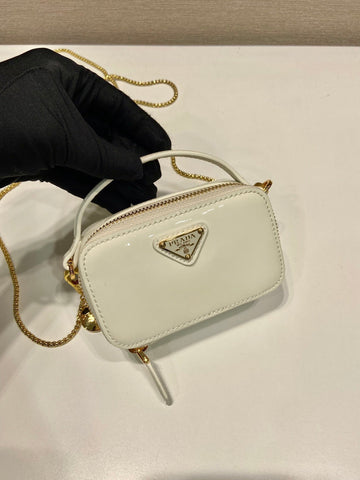 MINI HAND BAG 11 WITH GOLD STRAP IN WHITE PATENT CALFSKIN