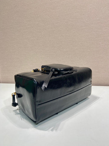 LARGE RECTANGULAR BAG 30 IN BLACK OIL WAX LAMBSKIN GOLD HARDWARE