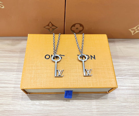LV KEY PENDANT