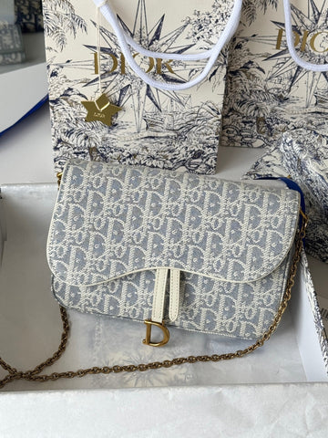 DIOR 25S MEDIUM SADDLE POUCH WITH CHAIN 21 IN LIGHT BLUE DIOR OBLIQUE JACQUARD CANVAS