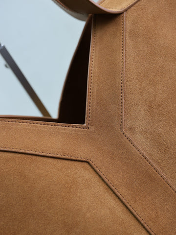 YSL 25S Y MAXI TOTE 50 IN CARAMEL SUEDE GOLD HARDWARE