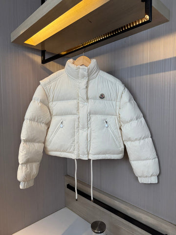 MONCLER 25S CONVERTIBLE JACKET IN WHITE 034