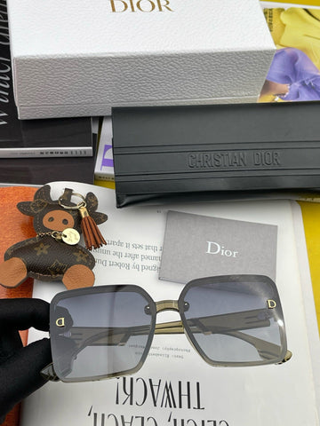 MONTAIGNE SUNGLASS CD2682 IN ACETATE