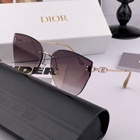 MONTAIGNE SUNGLASS CD3251 IN METAL