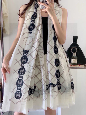 HERMES 25S SCARF 200 IN SILK 724722