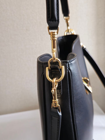 SMALL CAMILLE 16 SOFT BAG 24 IN BLACK SMOOTH CALFSKIN