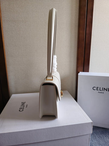 JOSEPHINE BAG 18.5 IN WHITE PATENT CALFSKIN