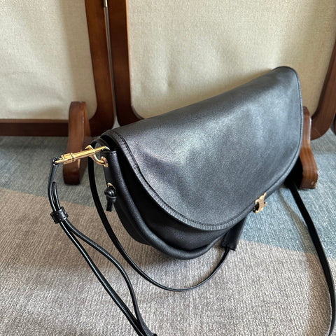 CELINE 25S HALFMOON SOFT TRIOMPHE BAG 46MM IN BLACK SUPPLE SHINY LAMBSKIN