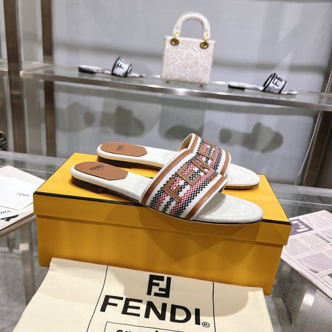 FF Women Signature Slides Tan White Canvas Slide