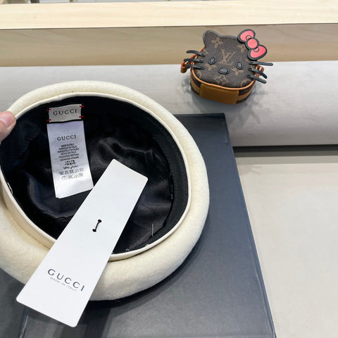 BERET HAT IN WHITE WOOL 406971