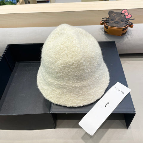 BUCKET HAT WHITE CREAM 418096