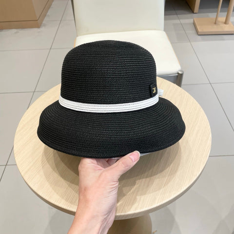 BUKET HAT MODEL 650561 IN BLACK SPRAY FABRIC