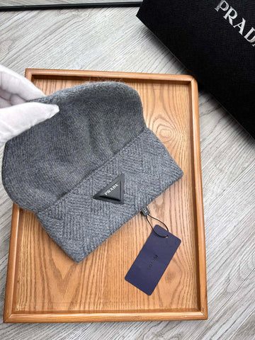 BEANIE HAT IN SHADOW GRAY WOOL AND RABBIT FUR 342034