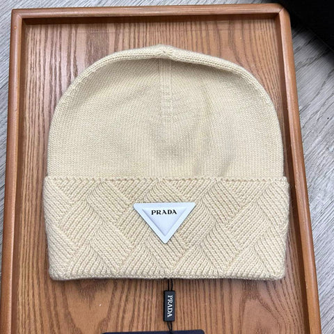 BEANIE HAT IN BISQUE BEIGE WOOL AND RABBIT FUR 436397