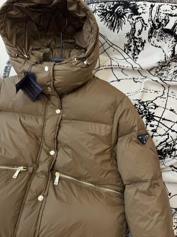 PRADA PUFFER JACKET STYLE 41
