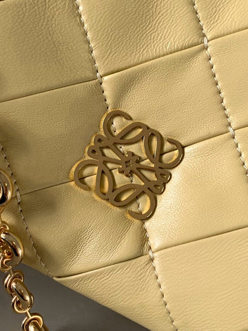 LOEWE 25S PUFFER GOYA BAG 23 IN LIGHT YELLOW NAPPA LAMBSKIN