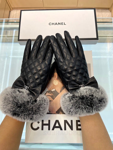 GLOVES IN BLACK LAMBSKIN WITH RABBIT FUR 463833