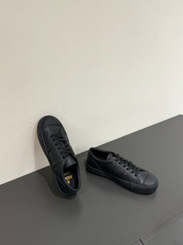 FF TRAINER SNEAKER IN BLACK CALFSKIN