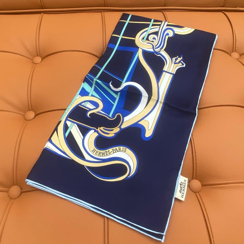 HERMES 25S SCARF 90 IN SILK 718489