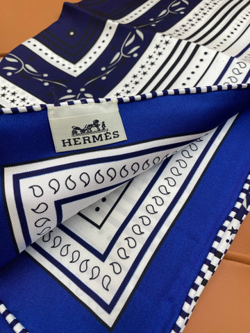 HERMES 25S SCARF 90 IN SILK 718485
