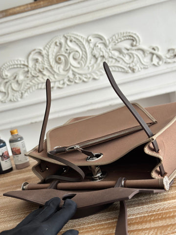 ZIP CABINE 31 BAG IN CHOCOLATE BROWN CANVAS AND BLACK CALFSKIN