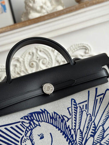 ZIP CABINE 31 BAG IN WHITE CANVAS AND BLACK CALFSKIN