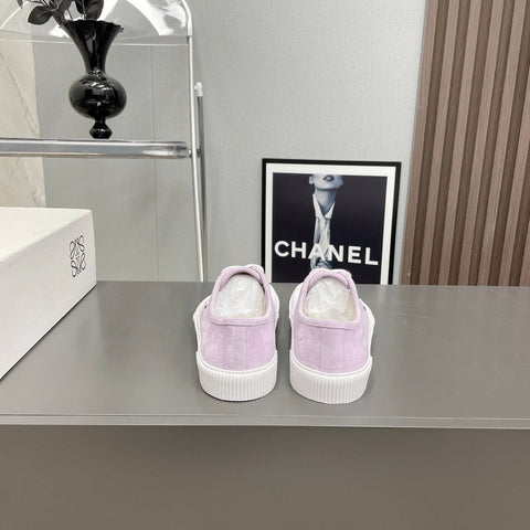 TERRA VULCA LACE-UP SNEAKER IN PASTEL PURPLE SUEDE