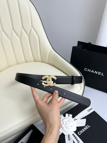 CC BELT 30MM IN BLACK SMOOTH CALFSKIN GOLD HARDWARE ATTACH PEARLS