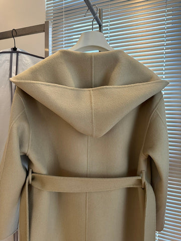 Loewe Coat Beige Cashmere