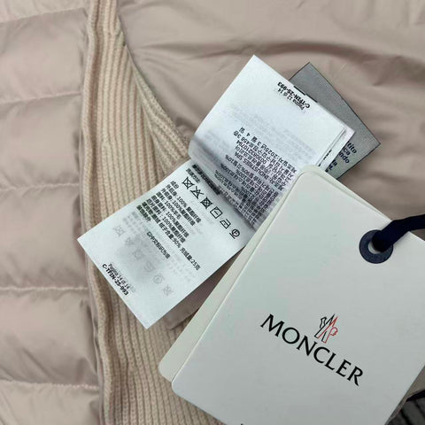 MONCLER 25S JACKET IN LIGHT PINK 086