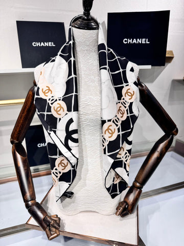 CHANEL 25S SCARF 90 IN CASHMERE SILK 737220