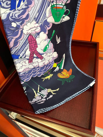 HERMES 25S SCARF 90 IN SILK 724701