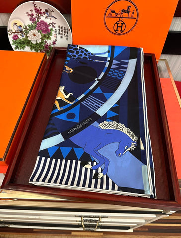HERMES 25S SCARF 90 IN SILK 007