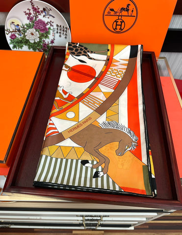 HERMES 25S SCARF 90 IN SILK 006