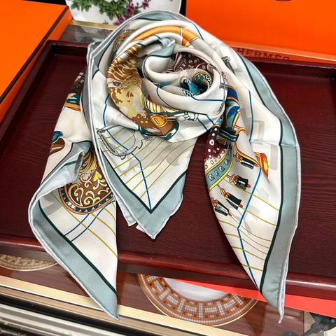 HERMES 25S SCARF 90 IN SILK 001