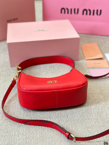 HOBO 20 BAG IN CHERRY RED CALFSKIN