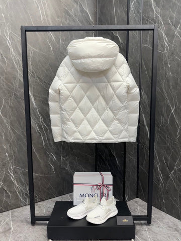 MONCLER 25S JACKET IN WHITE 051