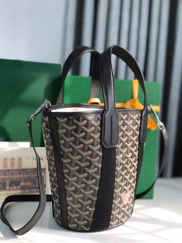 SMALL BELHARRA 24 IN BLACK GOYARDINE CANVAS AND LAMBSKIN