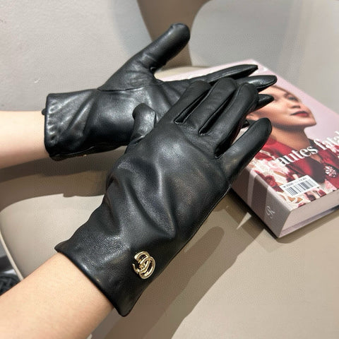 TOUCHSCREEN GLOVES IN BLACK LAMBSKIN AND SHEARLING LINING 463863