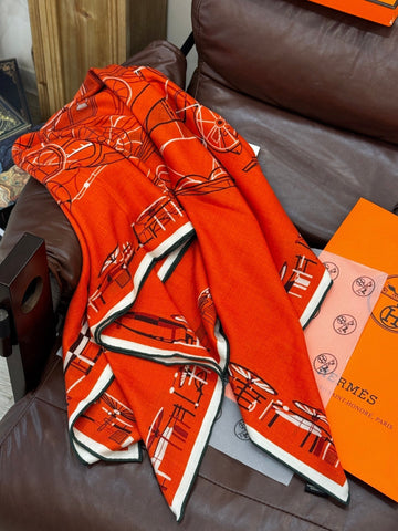 HERMES 25S SCARF 140 IN CASHMERE SILK 727321