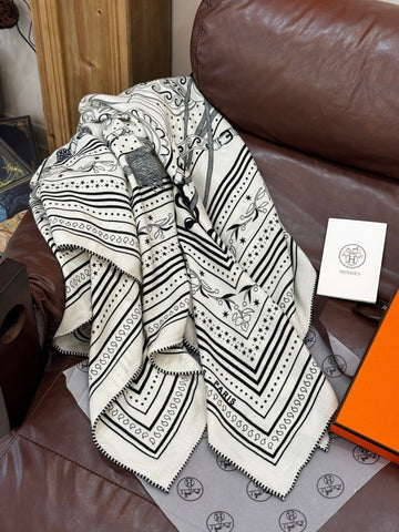 HERMES 25S SCARF 140 IN CASHMERE SILK 727316