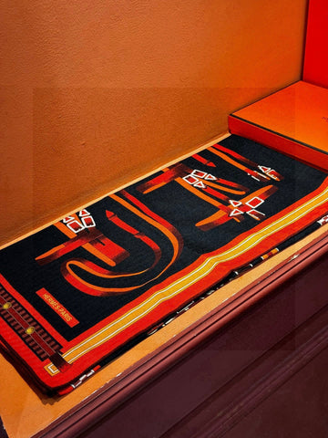 HERMES 25S SCARF 140 IN SILK AND CASHMERE 735807