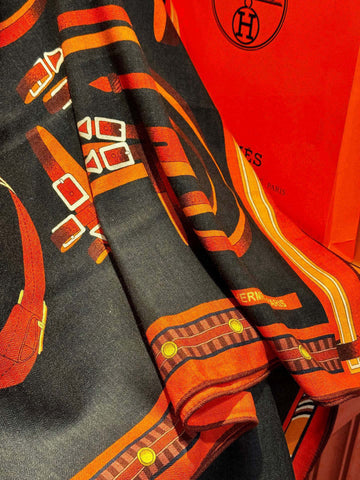 HERMES 25S SCARF 140 IN SILK AND CASHMERE 735807